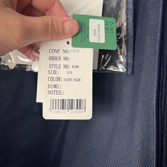 Morilee Wedding Dress, Perfect Condition - Picture 4 of 8